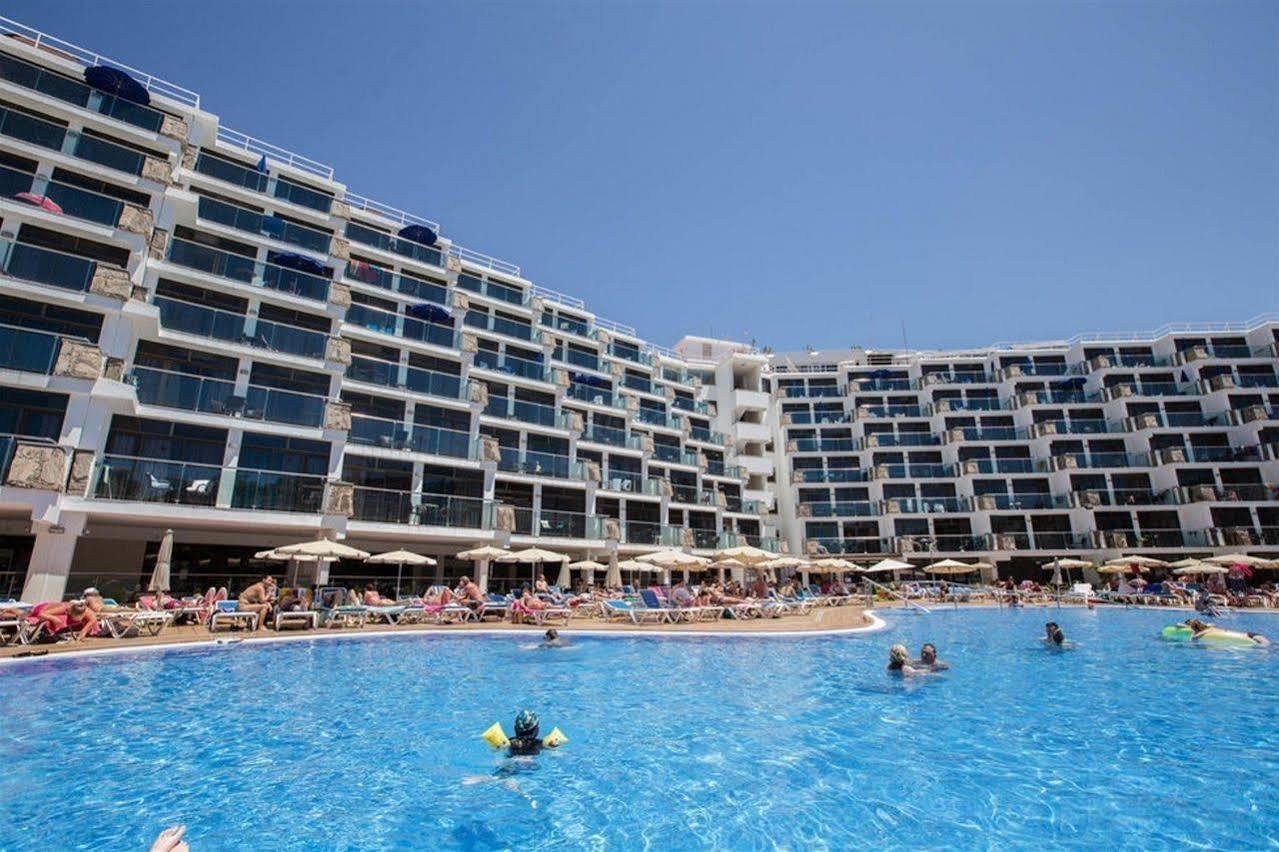 Revoli Playa Apart Hotel Пуерто Рико Екстериор снимка